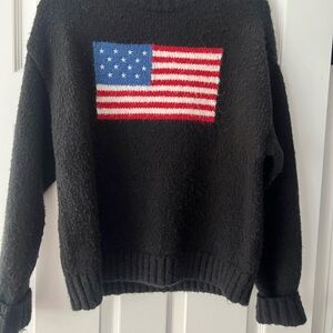 Edikted Black and Red Crewneck Sweater with Bold Design